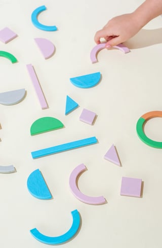 Set creativo magnético de madera x 120 piezas - Imagen 3